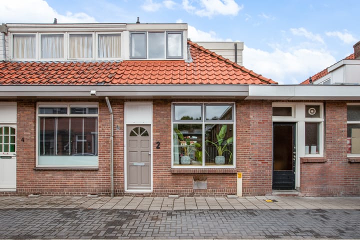 Vossiusstraat 2 in Gouda foto