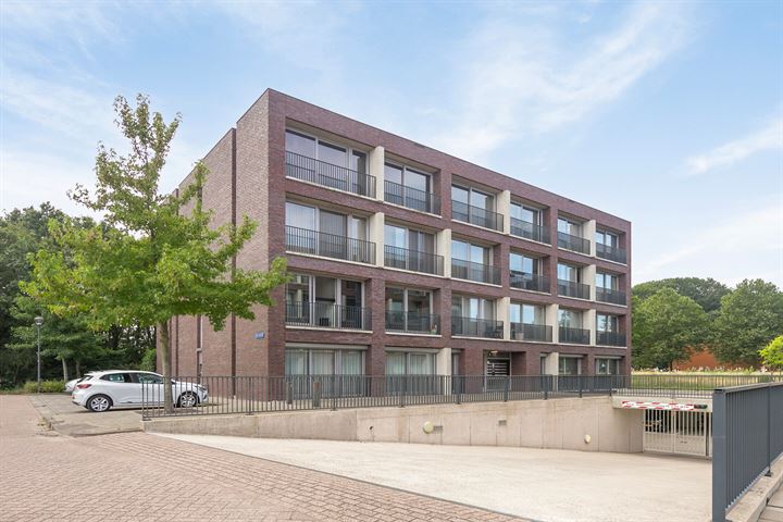 Vrachelsedijk 79 in Oosterhout foto
