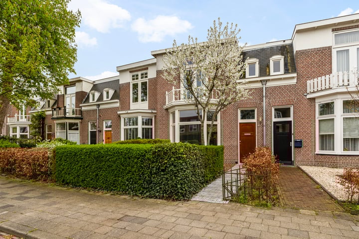 Vredeman de Vriesstraat 30 in Leeuwarden