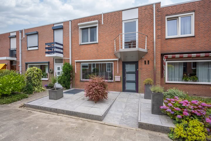 Vredestraat 15 in Heerlen foto