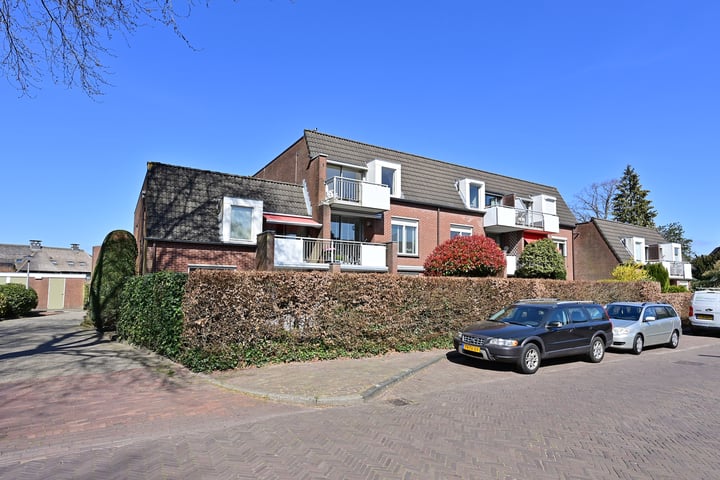 Vreedenburgh 77 in Laren foto