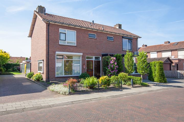 Vreesweg 4 in Winterswijk foto