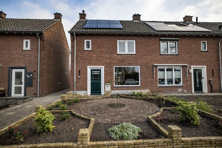 Vriezenveenseweg 24d in Wierden foto
