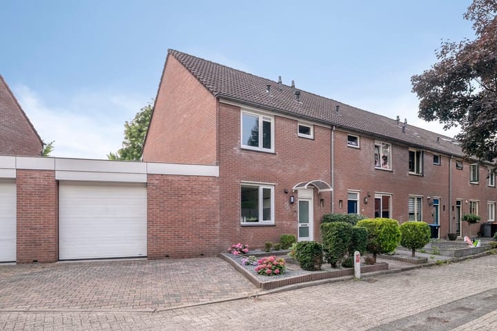 Vriezinnenstede 14 in Vaassen