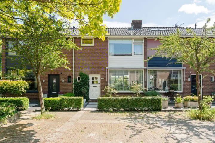 Vrijheidslaan 15 in Benthuizen foto