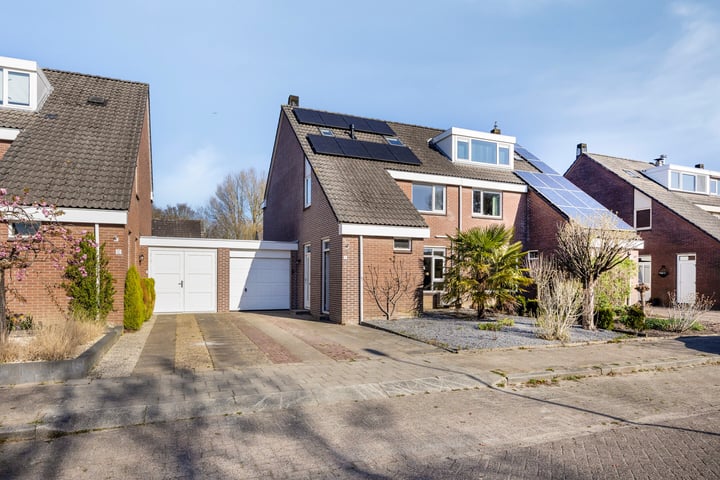 Foto van woning Vrijheidsplaat 8, Emmeloord
