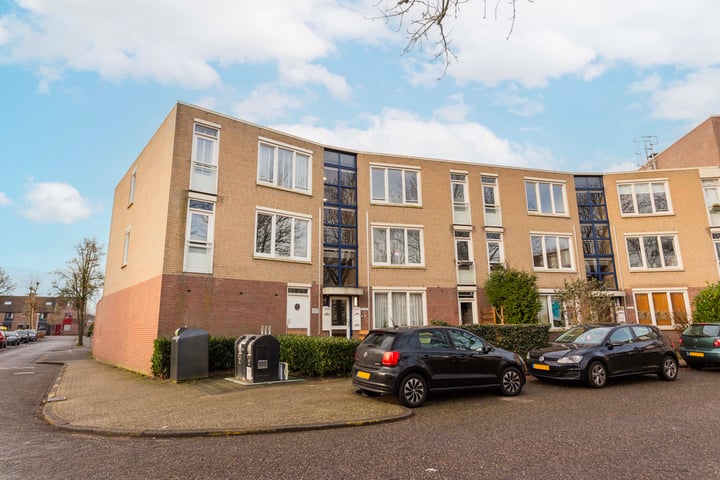 Vrijhoef 10 in Leusden foto
