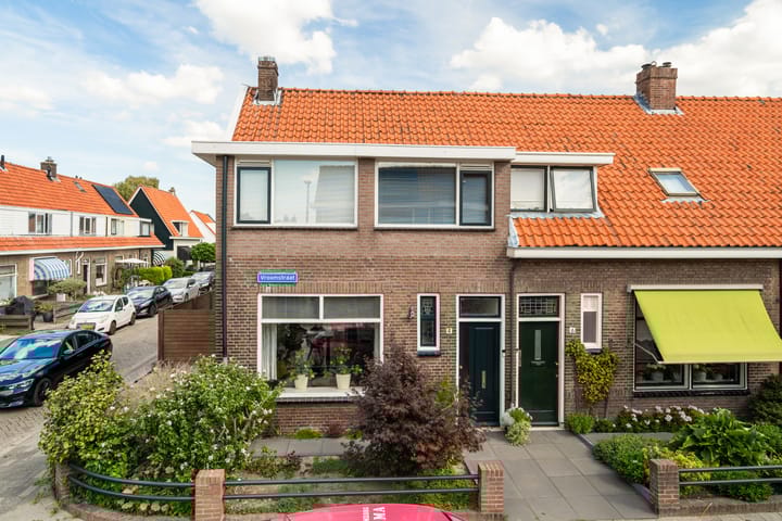 Vroomstraat 4 in Pernis Rotterdam foto