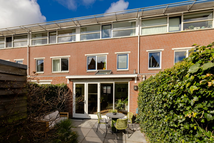 Vroonhof 34 in Haarlem foto
