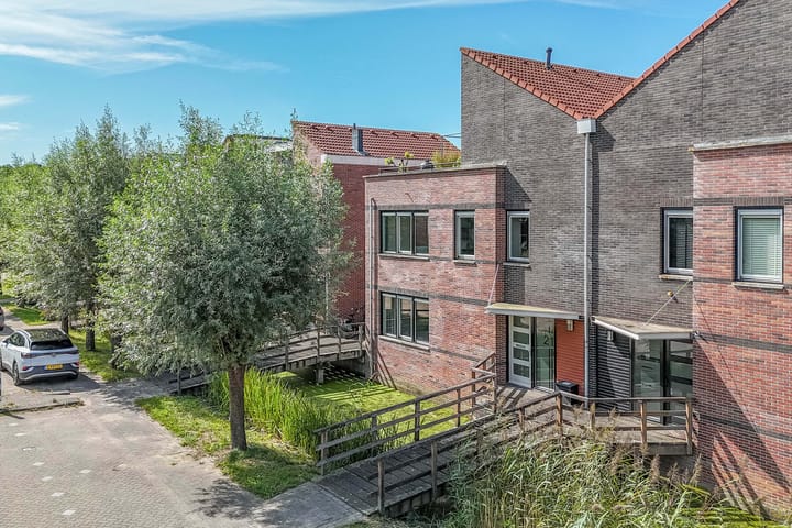 Vrouwenmantel 21 in Schoonhoven foto