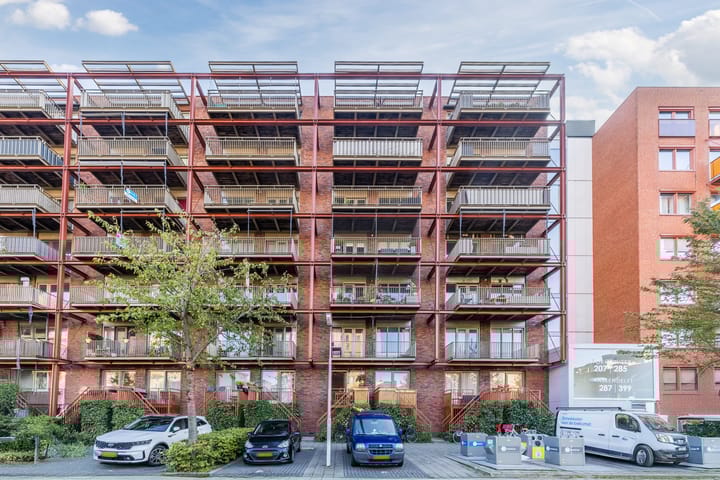 Vurehout 293 in Zaandam foto