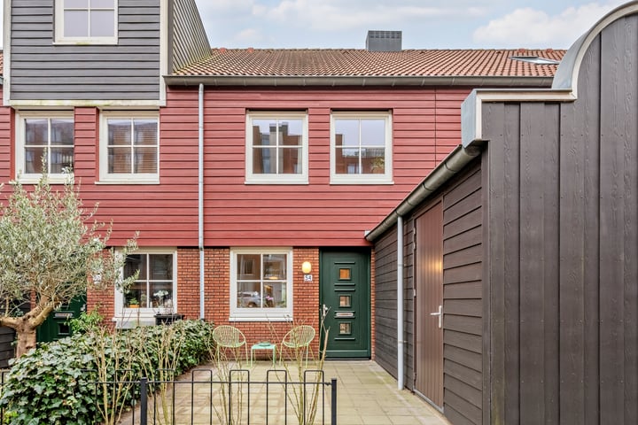 Vurehout 54 in Zaandam foto