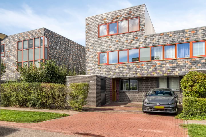 Vuurboetsduin 8 in Hoofddorp foto