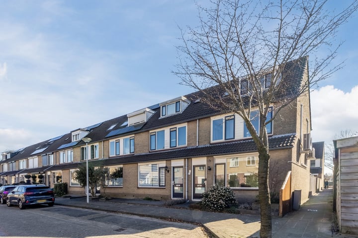 Vuurdoornhof 21 in Papendrecht foto