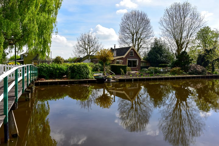 Vuurlijn 25 in De Kwakel