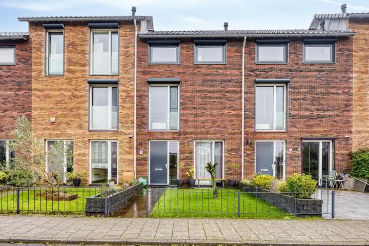 Vuursteen 6 in Beverwijk