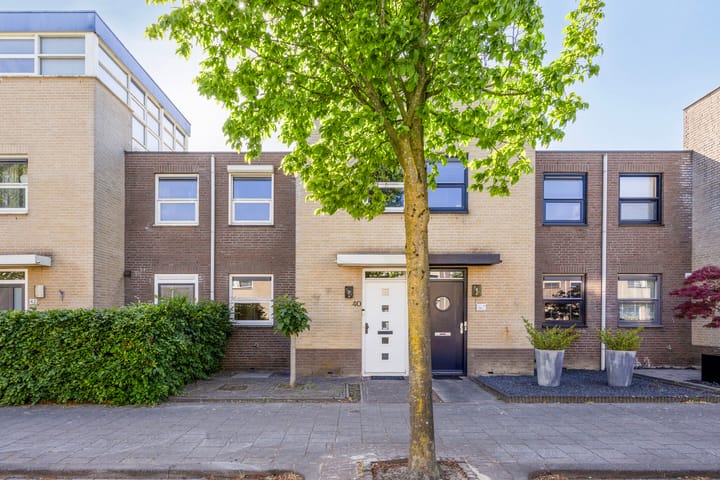 Vuurvlinder 40 in Breda foto
