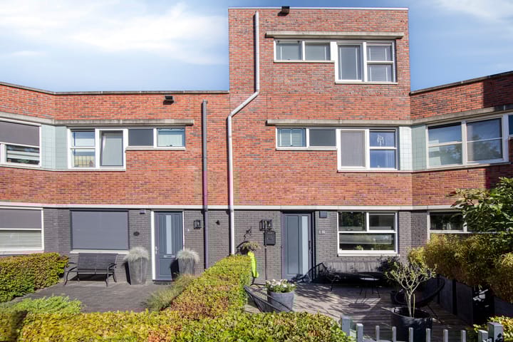 Vuurvlinderhof 16 in Oosterhout foto