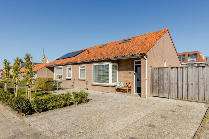 W de Waalstraat 16 in Rockanje foto