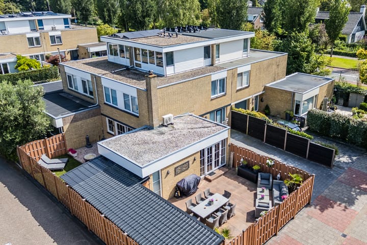 W. v.d. Brinkstraat 8 in Purmerend foto