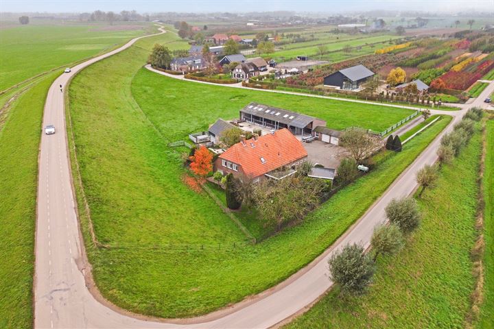 Waalbandijk 101 in Ochten foto