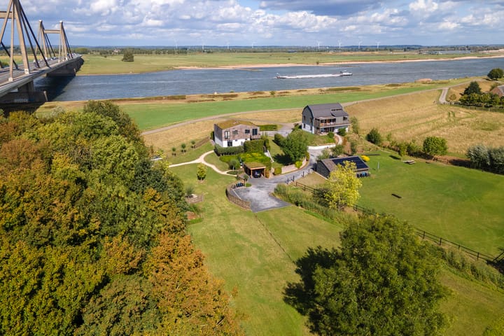 Waalbandijk 109c in Beneden-Leeuwen