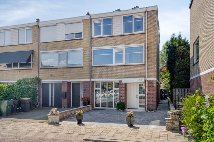 Waalhavenstraat 28 in Oud-Beijerland