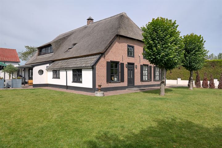Waalstraat 4 in Andelst foto