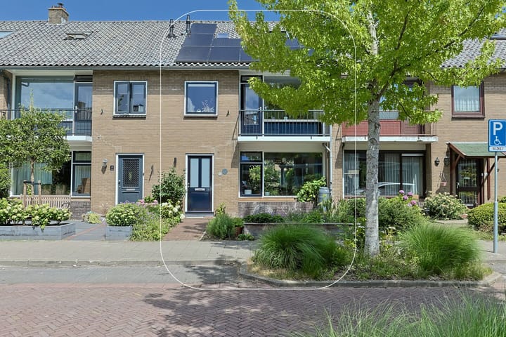 Waalstraat 6 in Alphen aan den Rijn foto