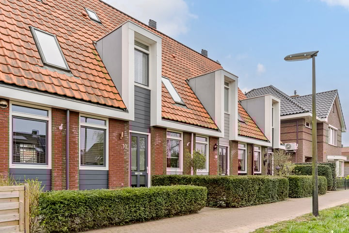 Wachtdeur 10 in Sint Pancras