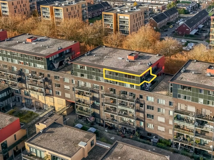 Wadestein 62 in Ede foto