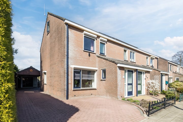 Wagenmakersweg 13 in Wezep foto