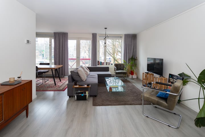 Waldeck Pyrmontkade 9 in 's-Gravenhage foto