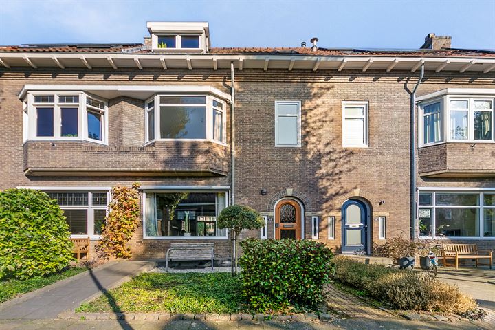 Waldeck Pyrmontstraat 18 in Maastricht foto
