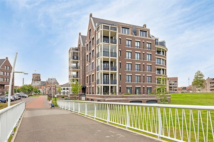 Walgang 12 in Geertruidenberg foto