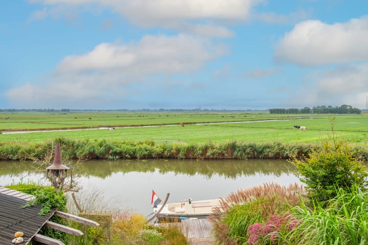 Walingsdijk 22 in Ursem foto