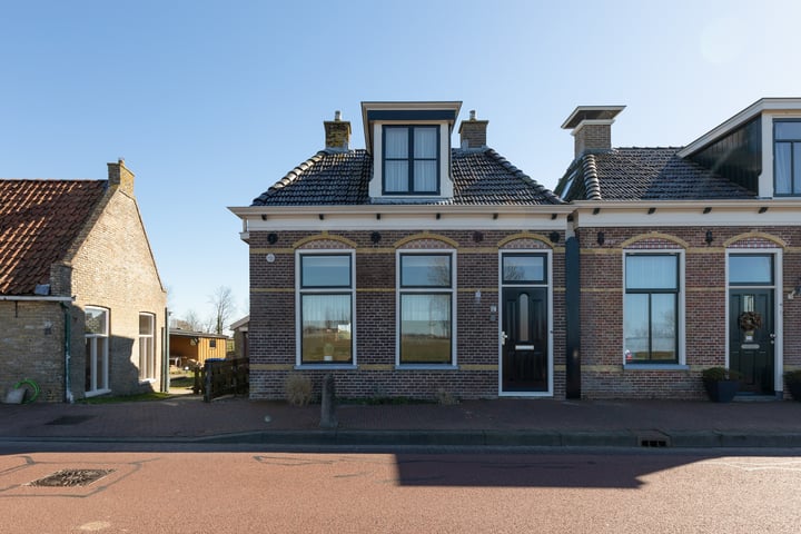 Waltaweg 17 in Tjerkwerd foto