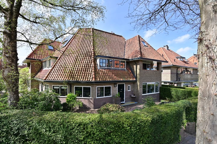 Waltherlaan 26 in Bussum