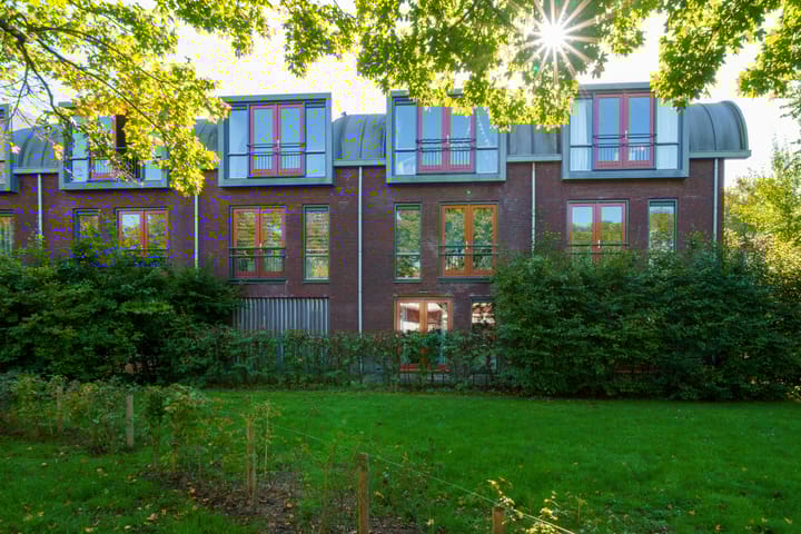 Walvisplein 94B in Almere foto