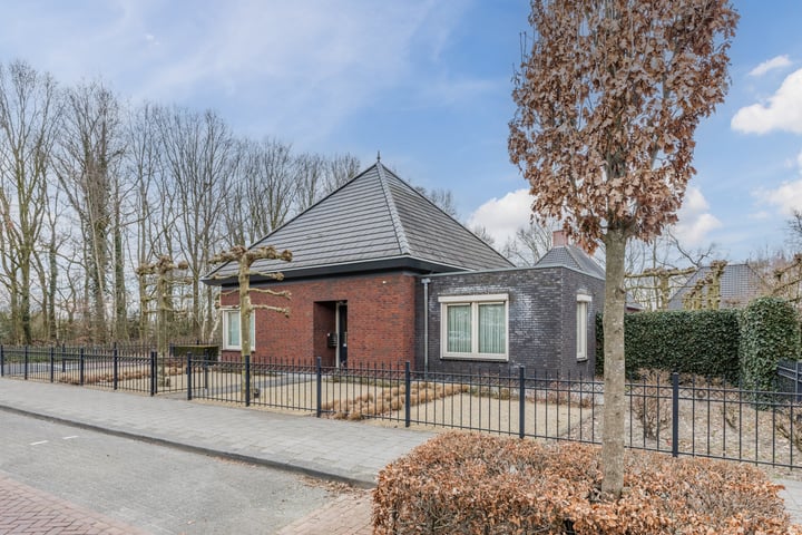 Warande 16 in Gilze foto