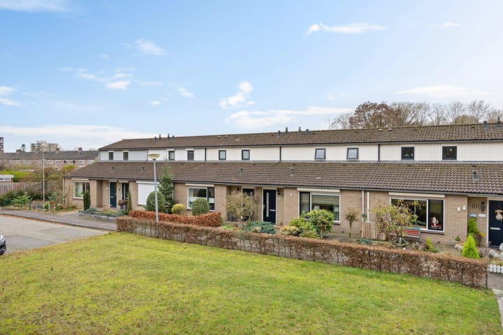 Warmeerweg 143 in Emmen