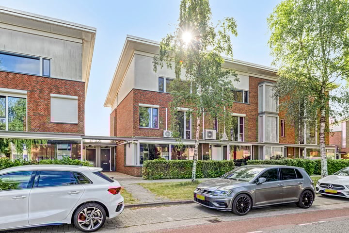 Warmeerweg 242 in Emmen