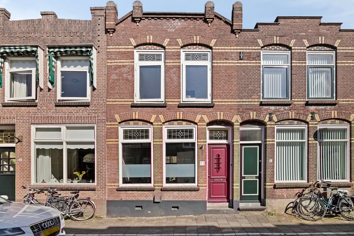 Warmoezierskade 35 in Gouda foto
