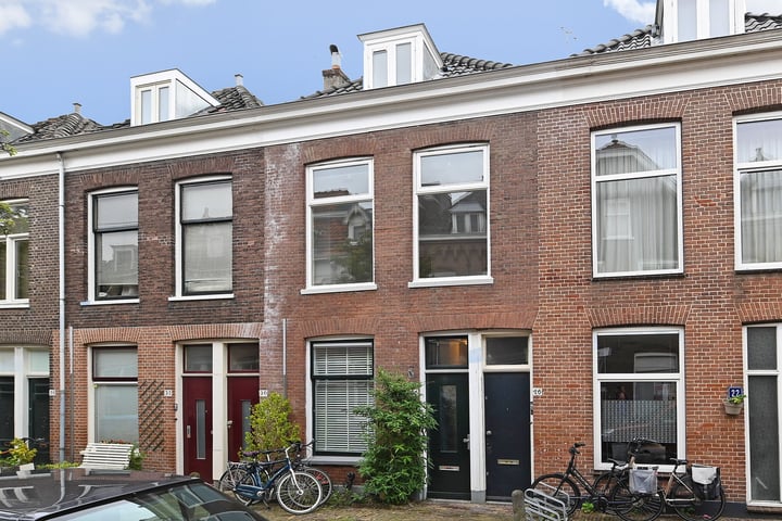 Warmoezierstraat 26 in Delft foto