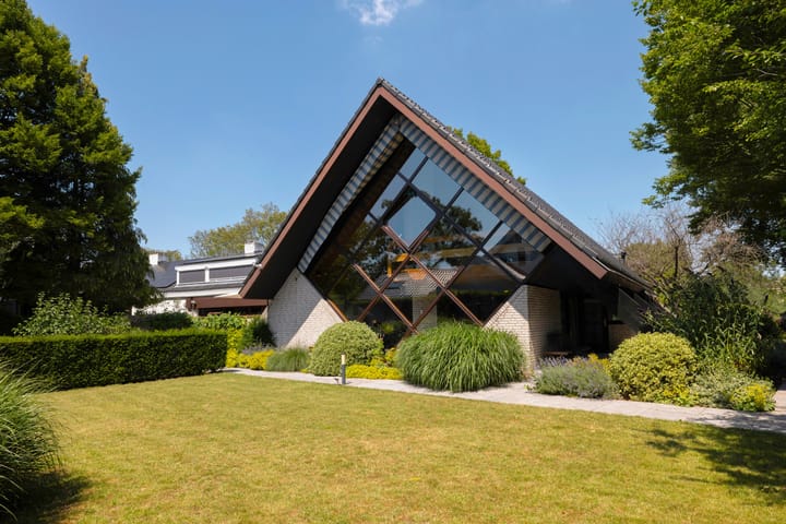 Wassenaar van Obdampark 1 in Hendrik-Ido-Ambacht foto