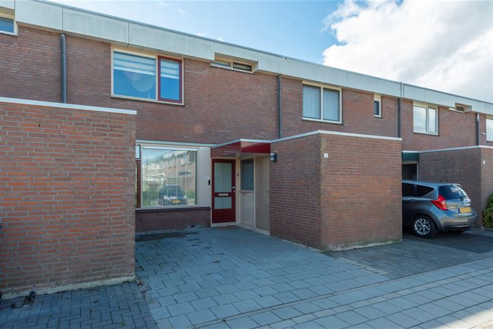 Wassenaarstraat 8 in Almere foto