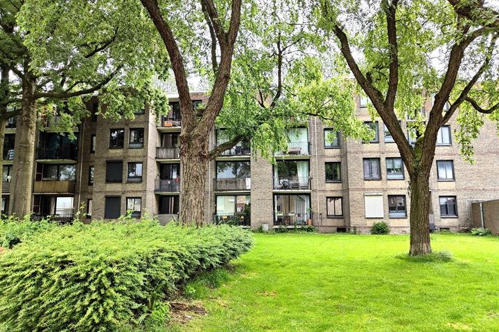 Waterhoefstraat 23b in Tilburg foto