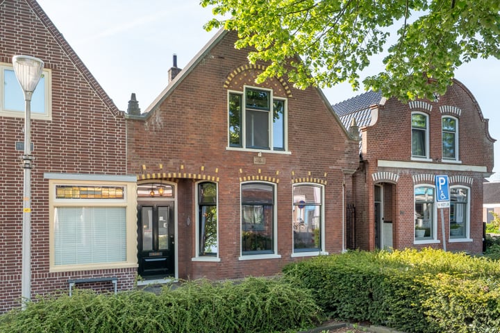 Waterkant 36 in Spanbroek