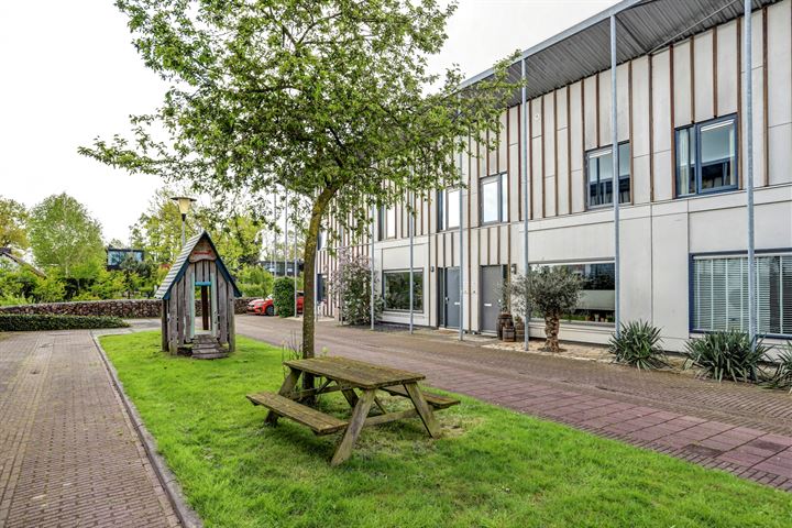 Waterlei 102 in Apeldoorn foto