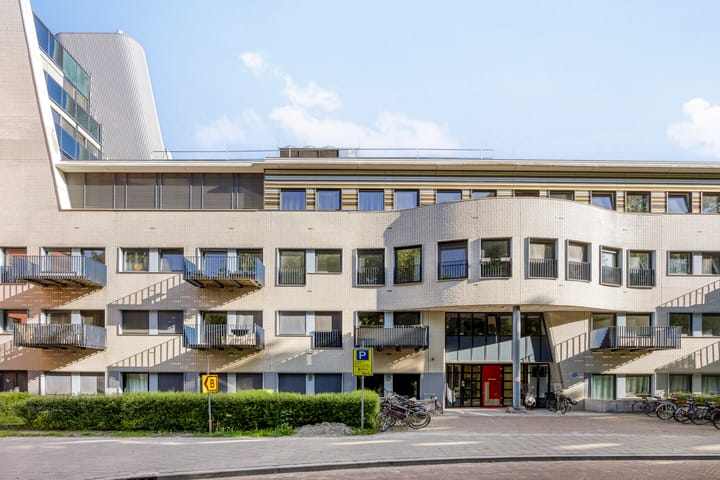 Waterloolaan 1-18 in Groningen foto